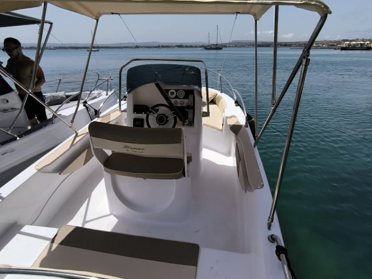 Alquiler Siracusa - Blumax 19 pro en SamBoat