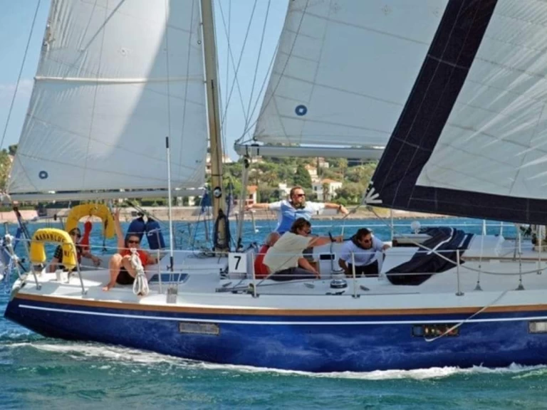 Alquiler de embarcaciones Dufour Sortilege 41 enCannes en Samboat