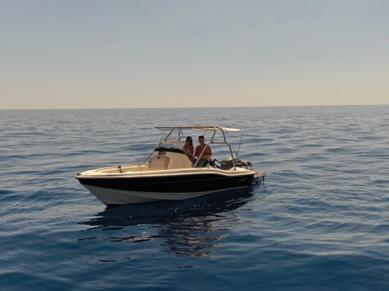 Alquiler Lancha en Chóra Sfakíon - Scout 205 S/F