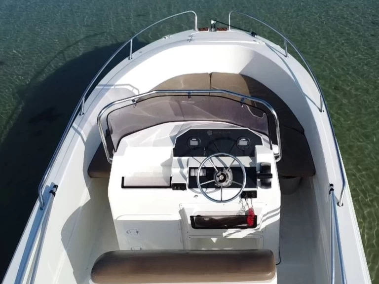 Alquiler de embarcaciones Pacific Craft Pacific Craft 545 Open enMarina Formentera en Samboat