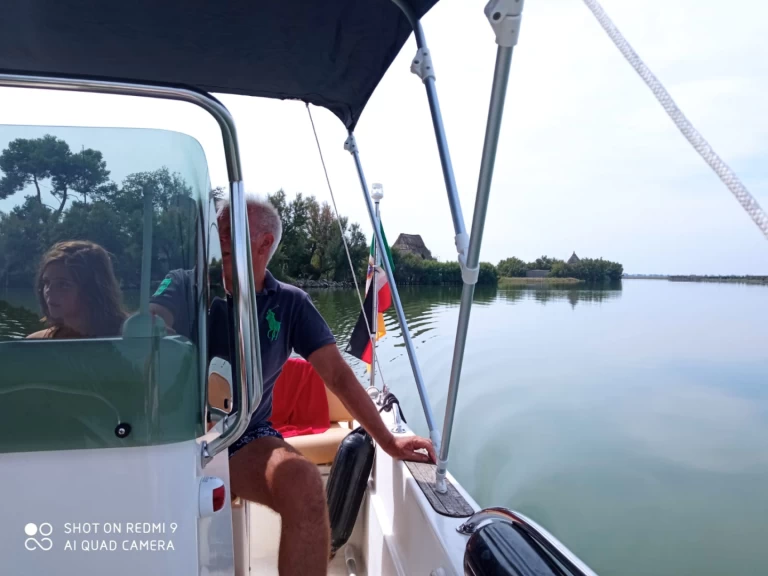 Lancha para alquilar Lido al mejor precio