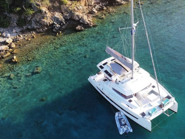 Alquiler de Yate de lujo, con o sin patrón Bali San Vicente y las Granadinas