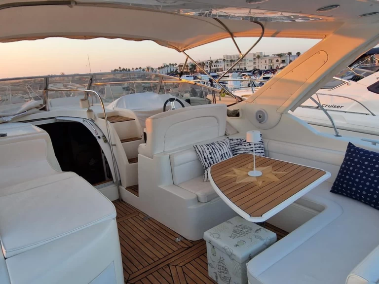 Lancha para alquilar Porto Cesareo (Puerto) al mejor precio