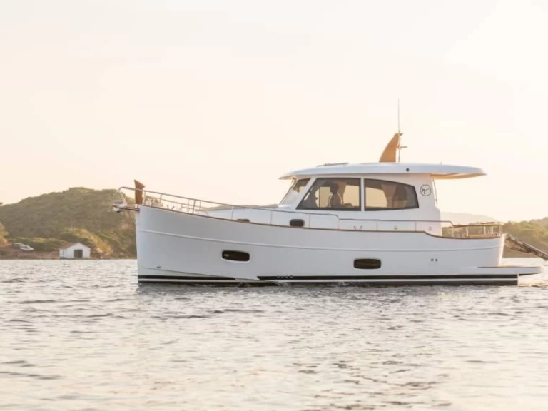 Alquiler de Lancha, con o sin patrón sasga Sitges