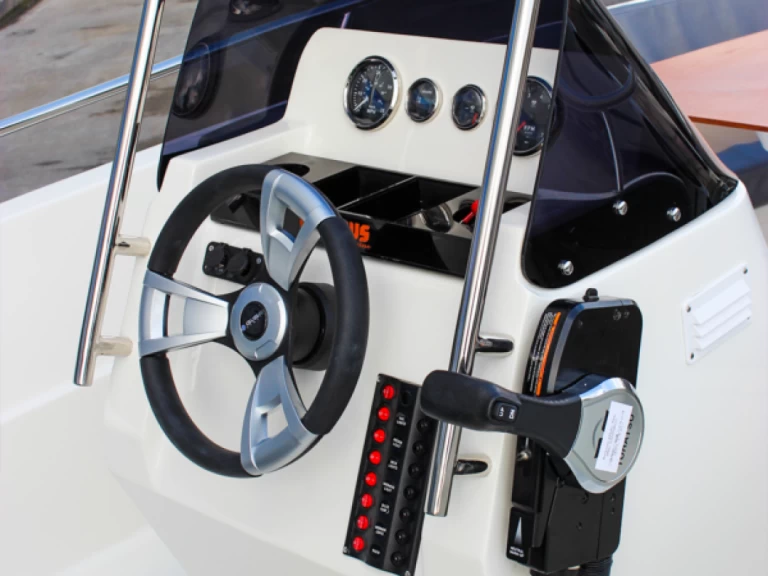 Alquiler Lancha en Manilva - Octopus Octopus 470