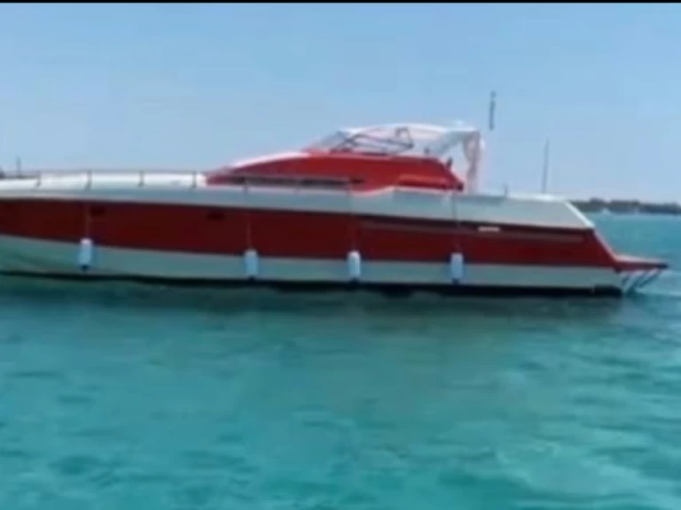 Alquiler Municipio Roma X - Tecnomarine Tecnomarine tecnema 56 en SamBoat