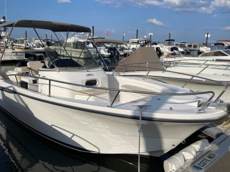 Alquiler de barcos Arcachon barato de Abaco 800 Open CC