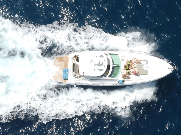 Alquiler de barcos Cabo San Lucas barato de custom