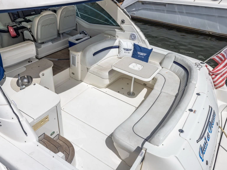 Alquiler de Sea Ray Sea Ray 540 Sundancer en Miami