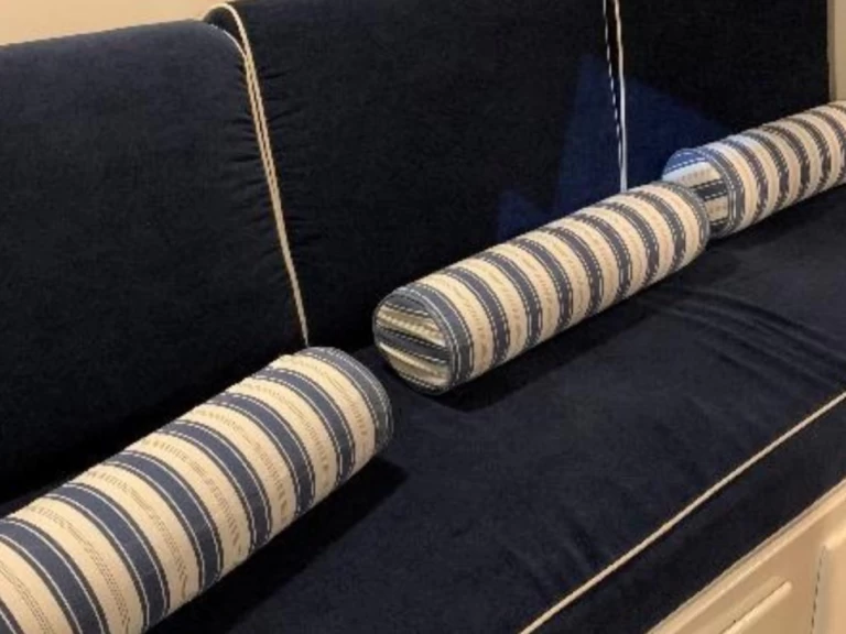 Alquiler Lancha Tornado con o sin  título de navegación