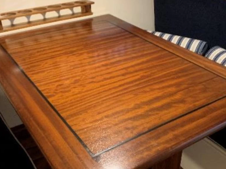 Lancha para alquilar Nápoles al mejor precio