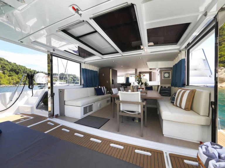 Catamarán para alquilar Portimão al mejor precio