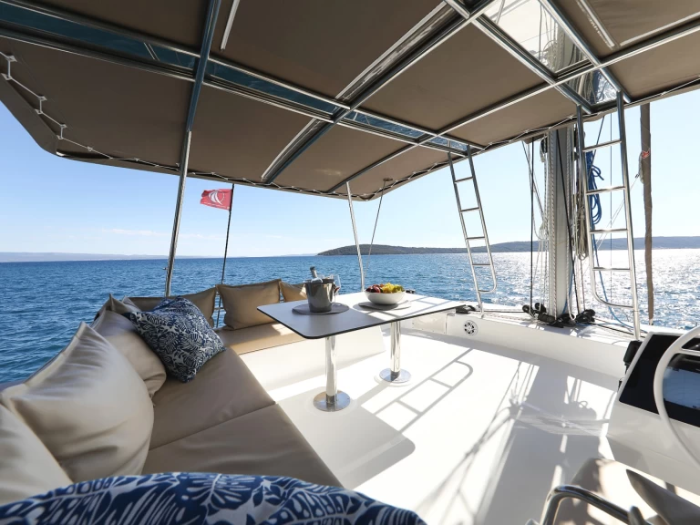 Bali Bali 4.8 de alquiler a Portimão