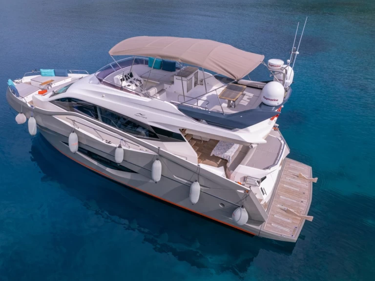 Alquiler de Yate de lujo, con o sin patrón Numarine Göcek