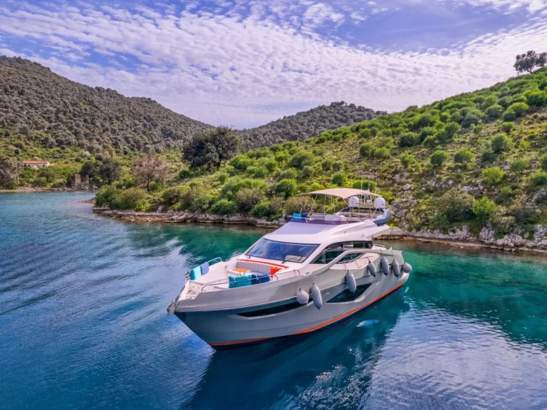Alquiler Yate de lujo Numarine con o sin  título de navegación