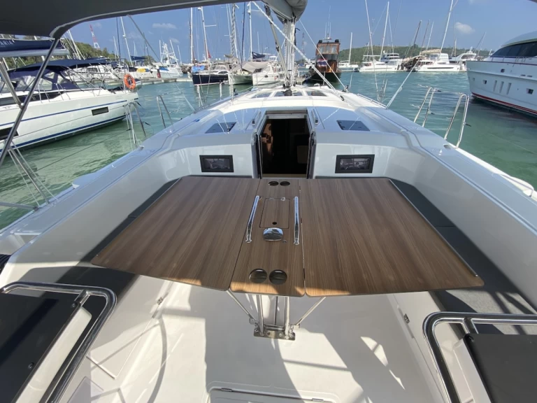 Alquiler de Velero, con o sin patrón Bavaria Mai Khao