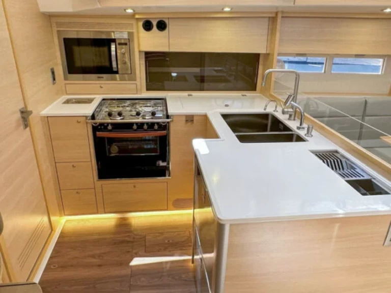 Alquiler de Velero, con o sin patrón Delta Yachts Paraty