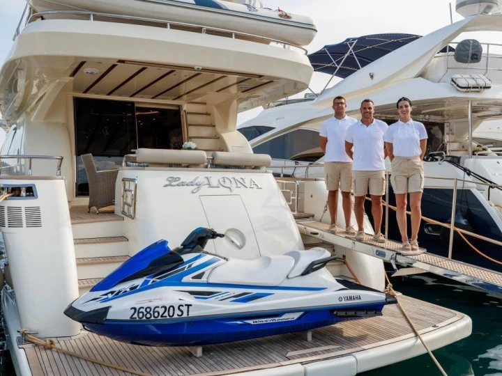 Alquiler de Permare Group Amer 86 en Seget Donji