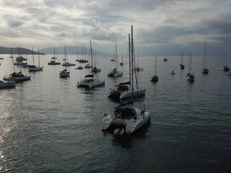 Lagoon Lagoon 380 de alquiler a Madirokely