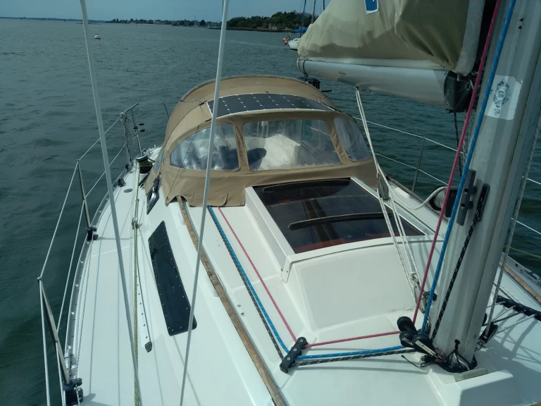 Alquiler de barcos Lorient barato de First 29 Dl