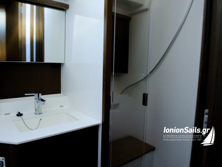 Alquiler de Velero, con o sin patrón Bavaria Néa Péramos