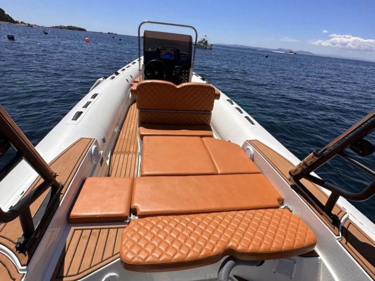 Tiger PROLINE 740 de alquiler a Port Grimaud