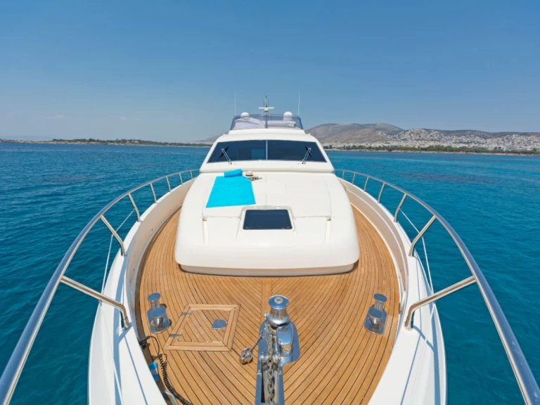 Alquiler Yate de lujo en Álimos - Pershing Pershing 56