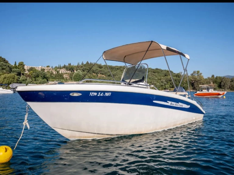 Alquiler Lancha Trimarchi con o sin  título de navegación