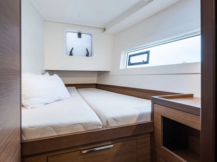 Catamarán para alquilar Néa Péramos al mejor precio