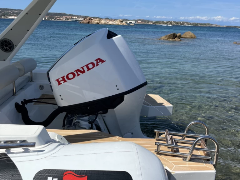 Alquiler de Neumática, con o sin patrón Altamarea Cannigione