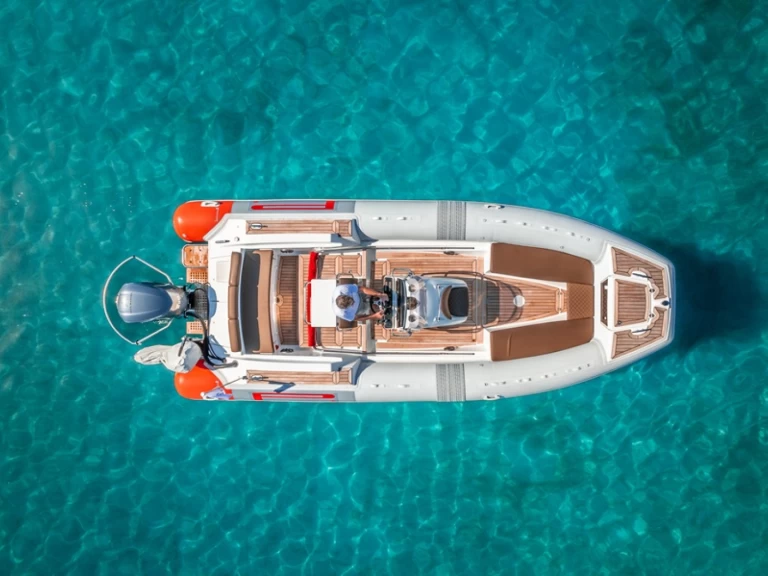 Alquiler de Neumática, con o sin patrón Pirelli Kalamata