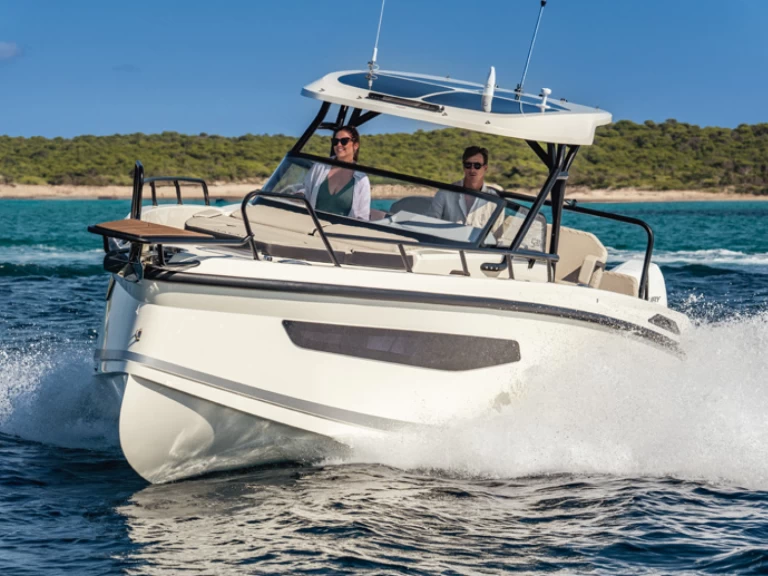 Alquiler Lancha Navan con o sin  título de navegación