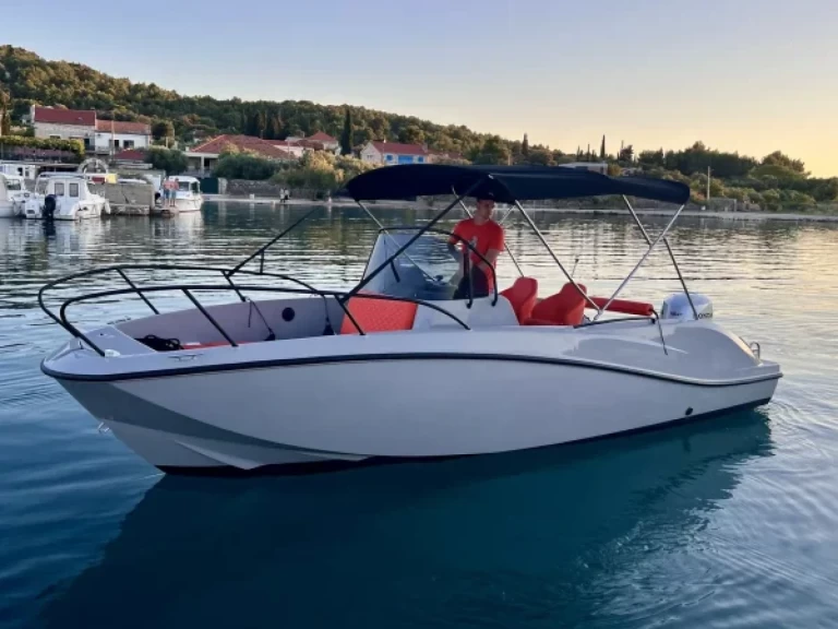 Alquiler de embarcaciones Quicksilver Quicksilver 675 Open Activ enKukljica en Samboat