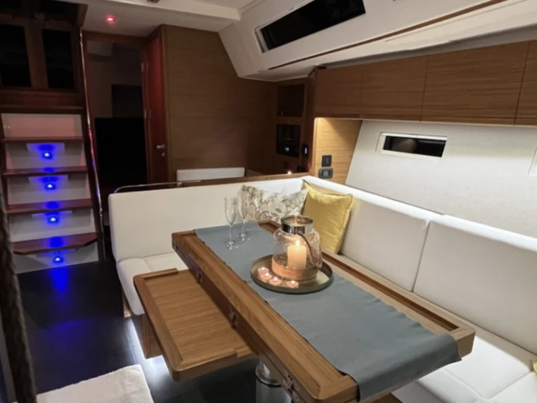 Alquiler Velero More Boats con o sin  título de navegación