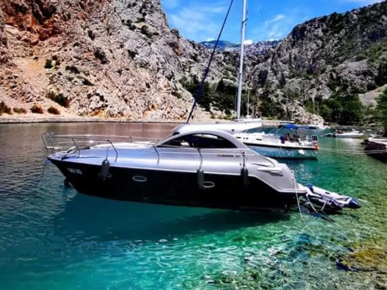 Alquiler Lancha Mirakul con o sin  título de navegación