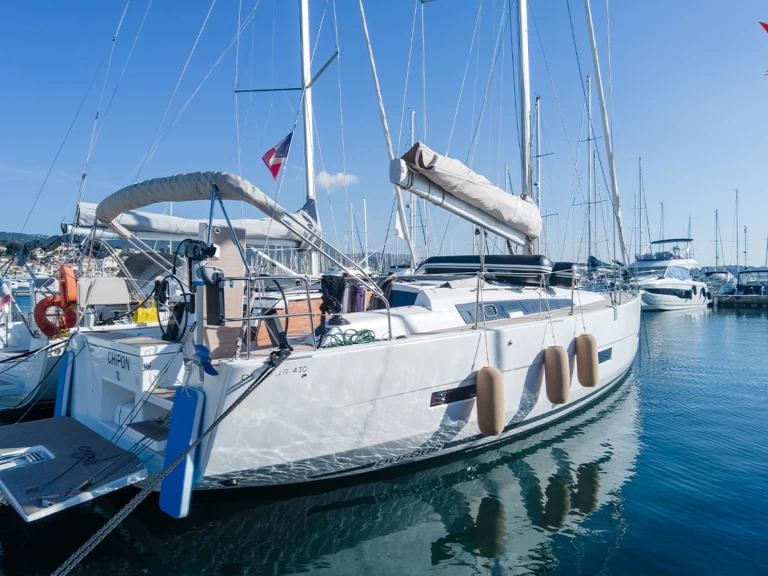 Alquiler Bandol - 3 DUFOUR 430 en SamBoat