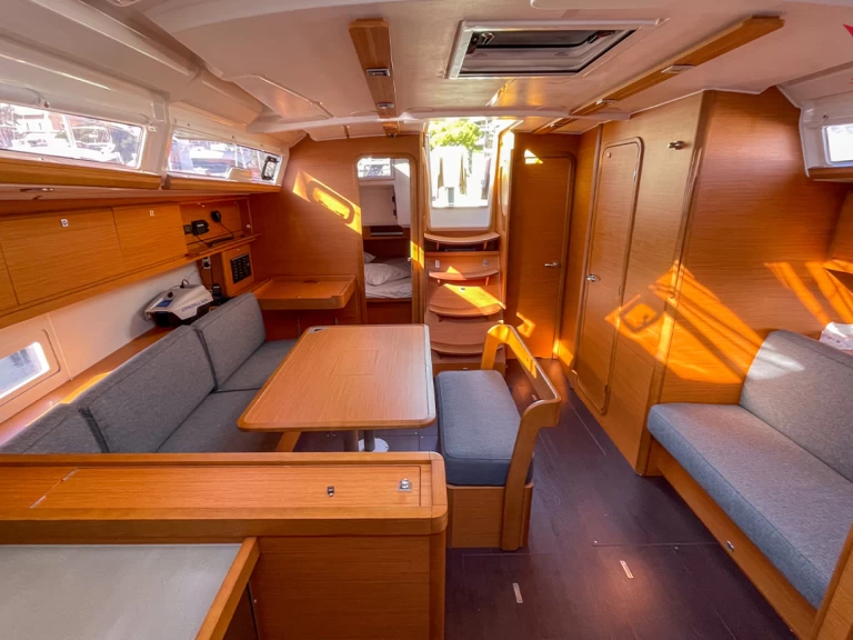 Alquiler Velero 3 con o sin  título de navegación