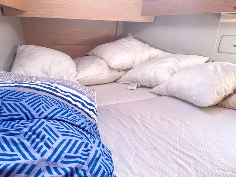 Alquiler de barcos Bandol barato de DUFOUR 390 GL- BL