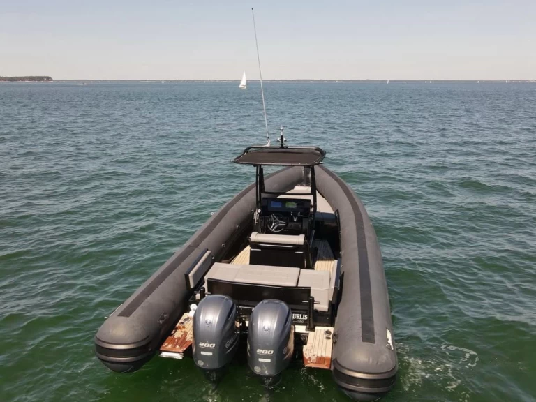 Alquiler de SeaWater Phantom 280 en Grand Piquey