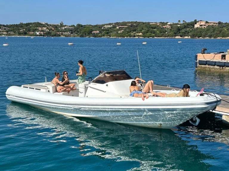 Alquiler de barcos Porto Rotondo barato de Mx11Coupè