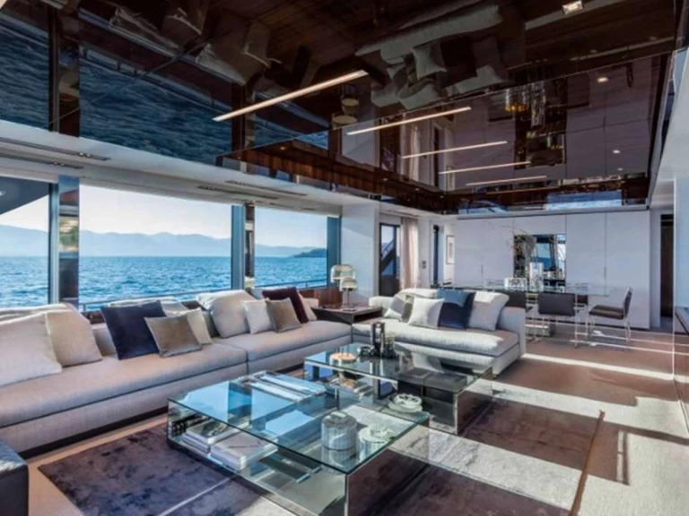 Alquiler de barcos Antibes barato de BELLA DONNA