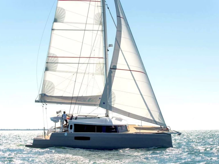 Alquiler de embarcaciones Neel L'OCTANT enProvenza-Alpes-Costa Azul en Samboat