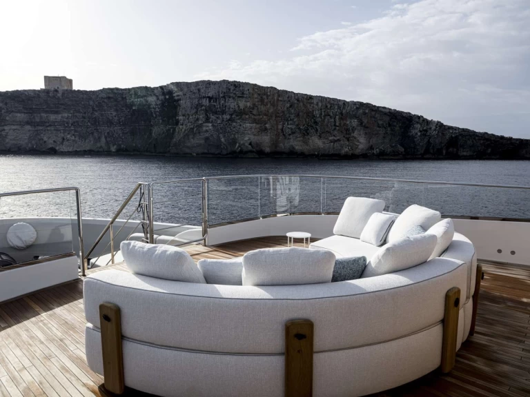 Yate de lujo para alquilar Provenza-Alpes-Costa Azul al mejor precio