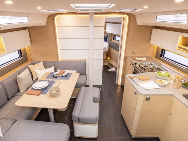 Alquiler de barcos Rostock barato de Dufour 41