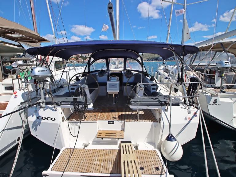 Alquiler de Bavaria Bavaria C42 en Rogoznica