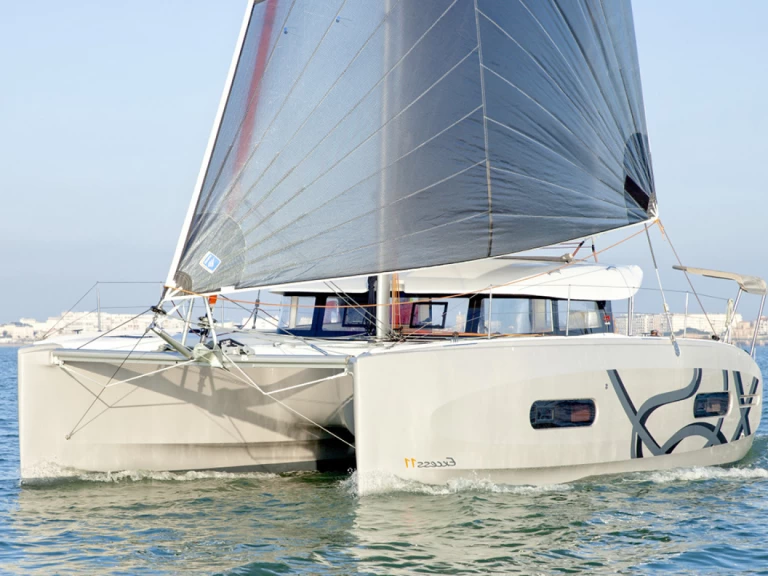 Alquiler Catamarán Excess con o sin  título de navegación