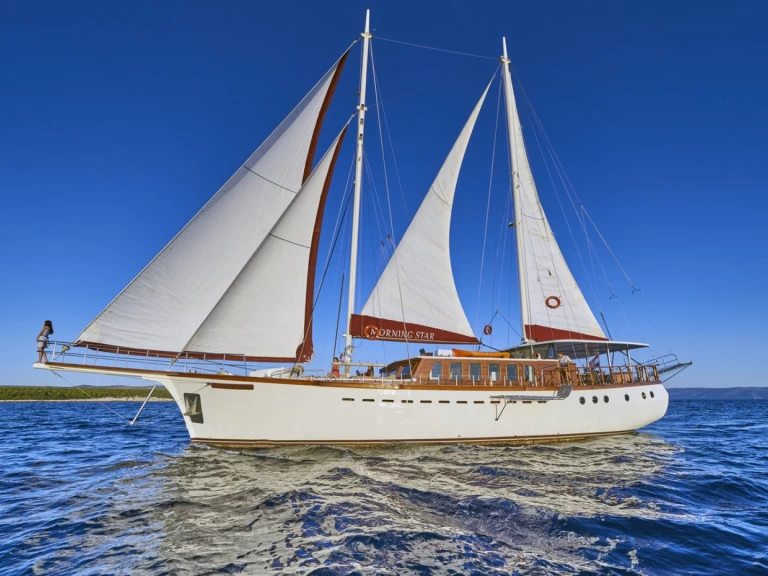 Alquiler de Velero, con o sin patrón Custom Made Split