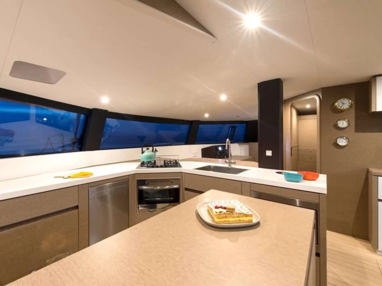 Alquiler de embarcaciones Neel L'OCTANT enProvenza-Alpes-Costa Azul en Samboat