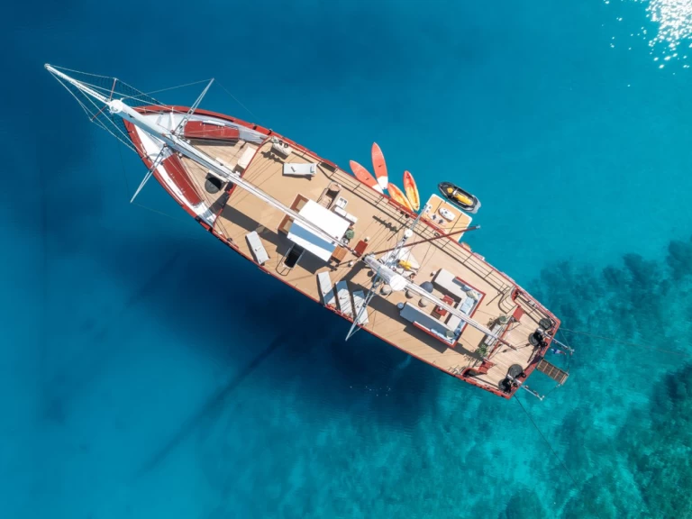 Custom Made M/S Romanca de alquiler a Stobreč