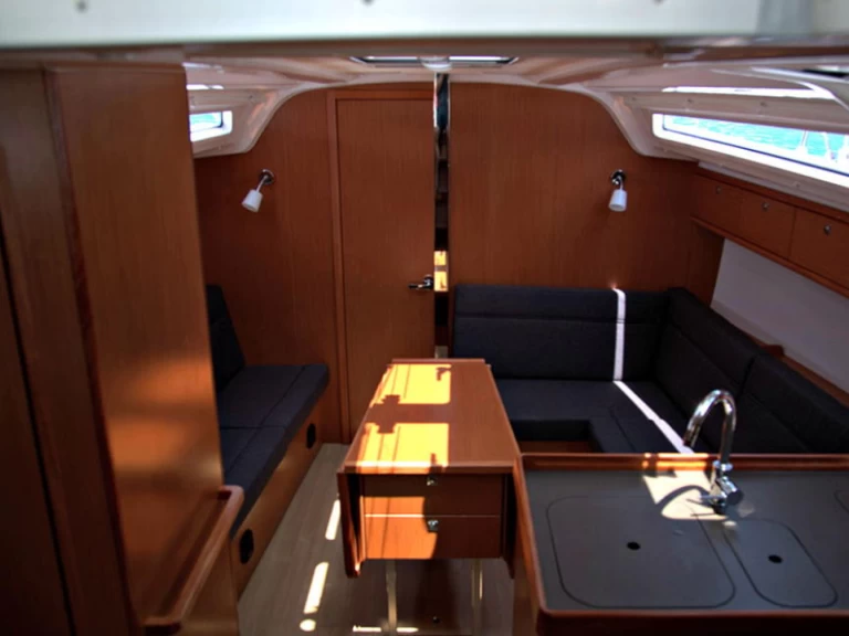 Alquiler Velero Bavaria con o sin  título de navegación